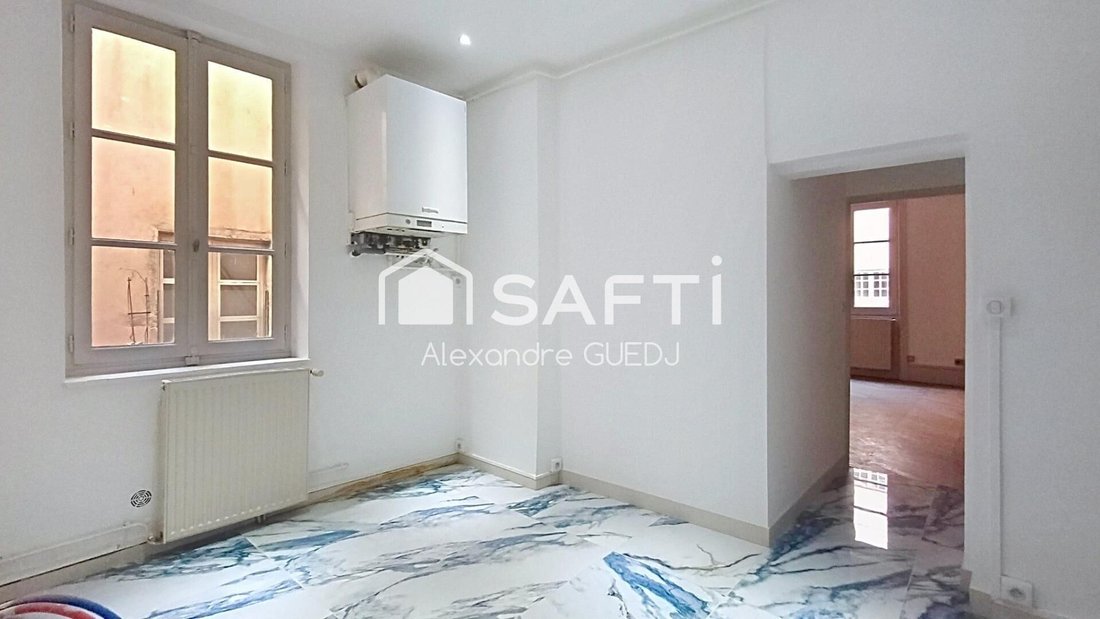 Apartment in Cordeliers-Célestins-Bourse, Lyon 2e Arrondissement, Lyon 4 - 17445425