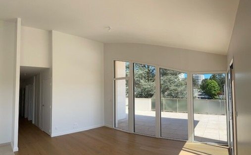 Apartment in Sainte-Foy-lès-Lyon, Auvergne-Rhône-Alpes, France 1
