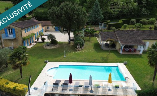 Exclusivity In Its Purest Form!! Overlooking A Private Valley, This 17 Th Century Manor Offers Total