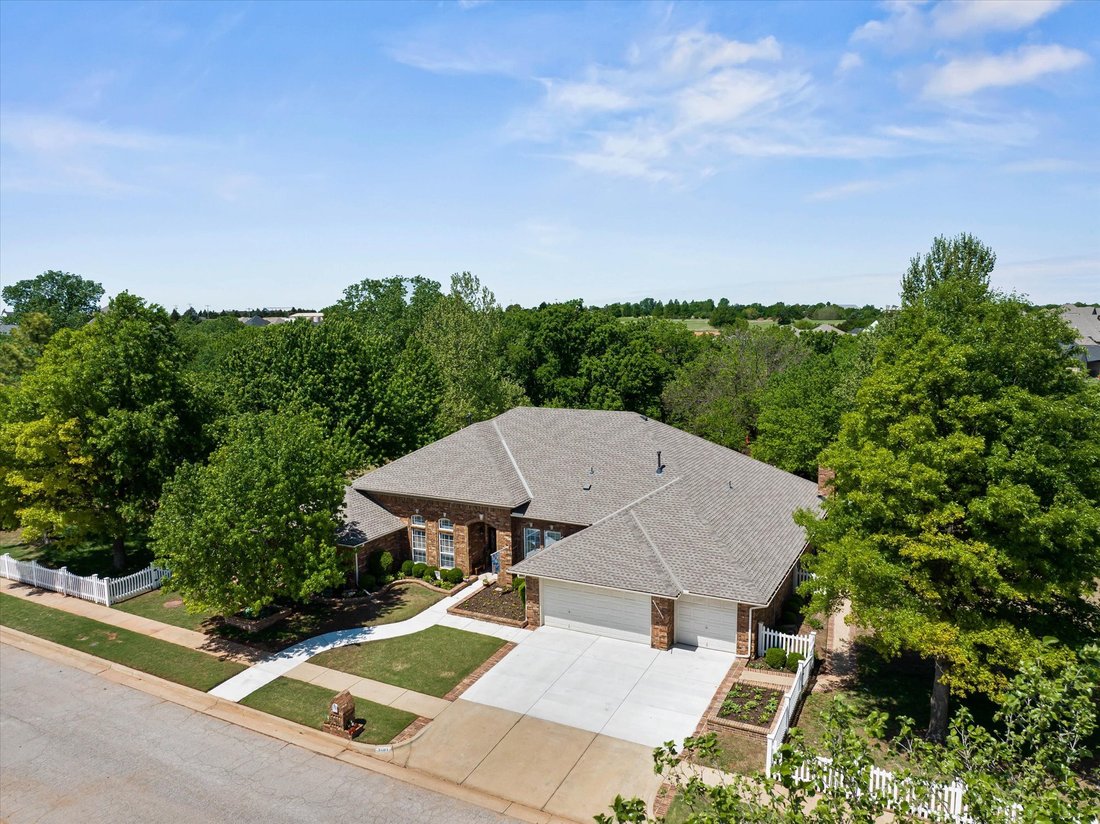 Edmond, Oklahoma, United States 5 - 17753441