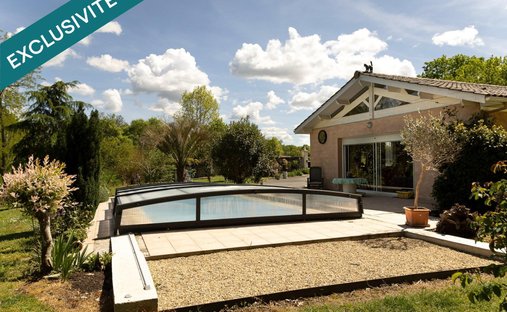 House in Carsac-de-Gurson, Nouvelle-Aquitaine, France 1
