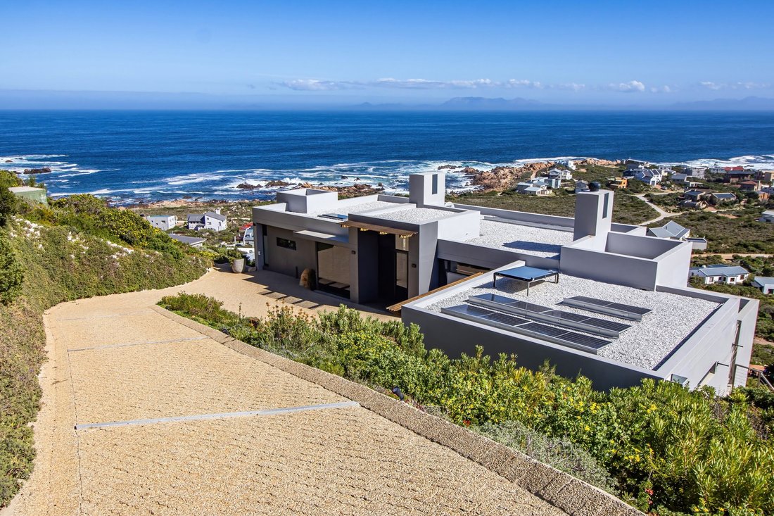 House in Rooi-Els, Western Cape, South Africa 2 - 17753735