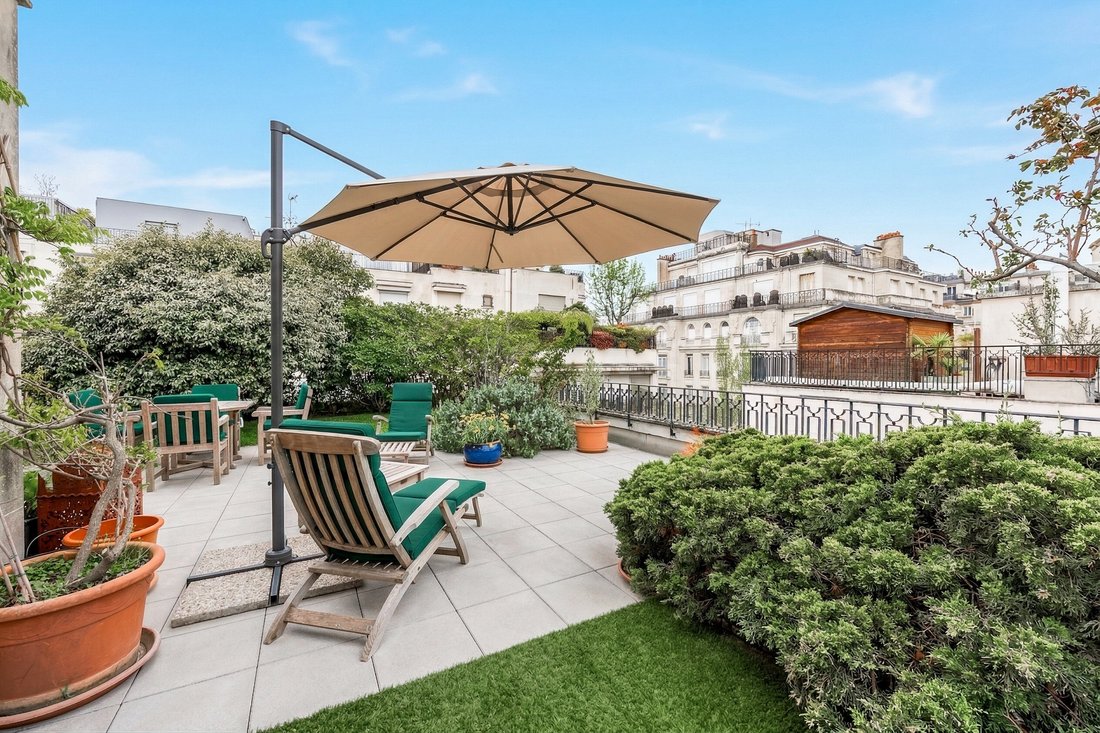 Apartment in La Plaine des Sablons, Neuilly-sur-Seine, France 1 - 17753741
