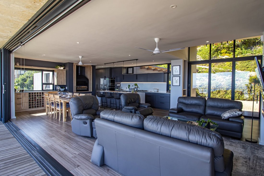 House in Rooi-Els, Western Cape, South Africa 5 - 17753735