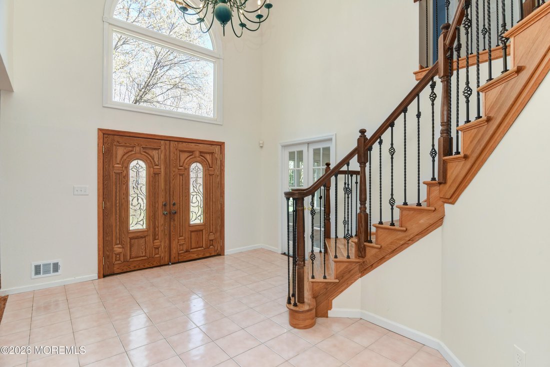 House in Freehold Township, New Jersey, United States 4 - 17753716