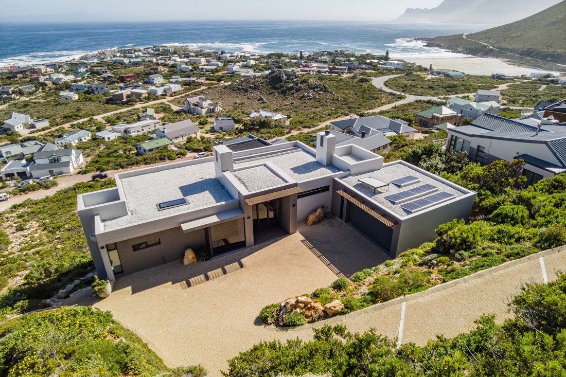 House in Rooi-Els, Western Cape, South Africa 1 - 17753735