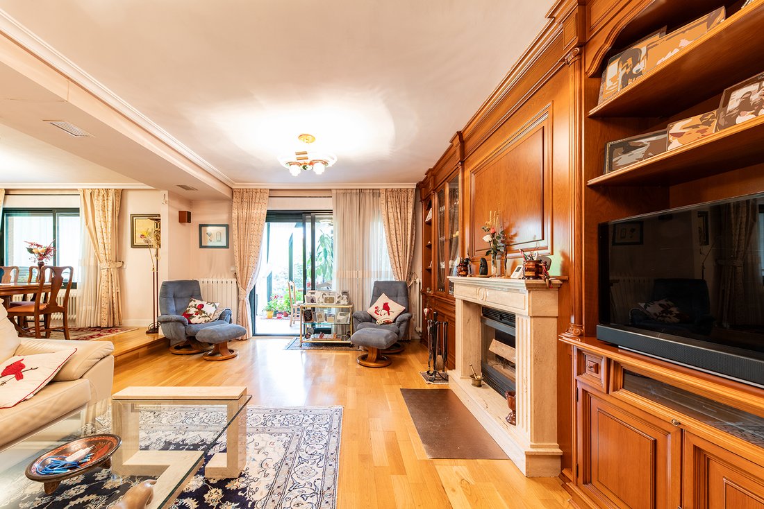 Chalet in Hortaleza, Madrid, Spain 2 - 17753876
