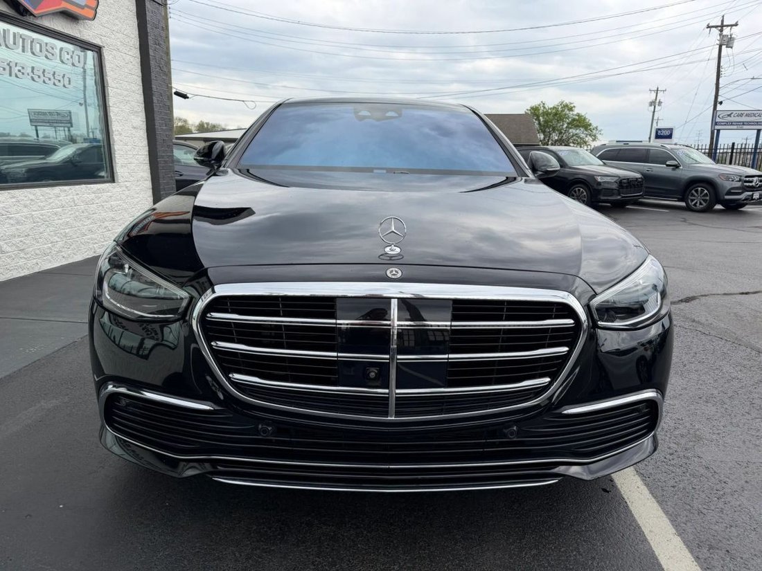 Sedan in Cincinnati, OH, United States 3 - 17753937