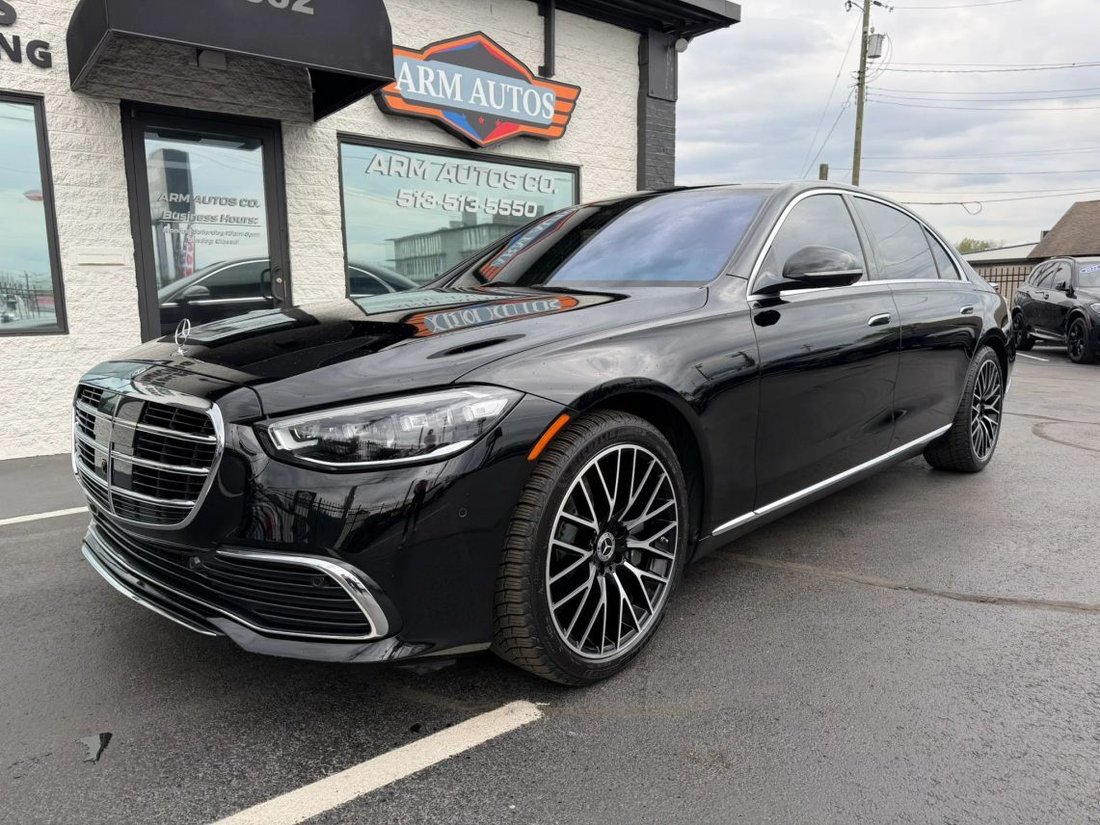 Sedan in Cincinnati, OH, United States 5 - 17753937