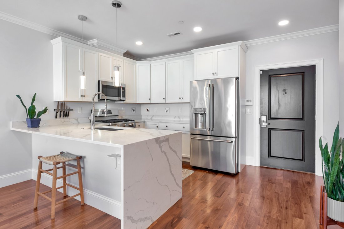 Condo in Somerville, Massachusetts, United States 3 - 17754120