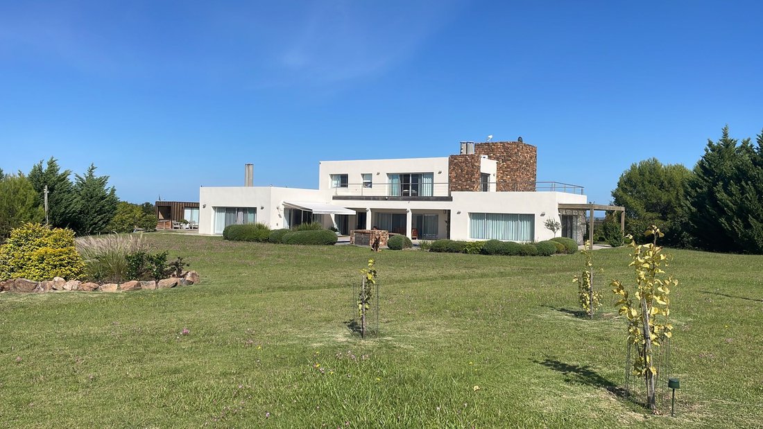 Estate in Pueblo Solis, Maldonado Department, Uruguay 4 - 17754171