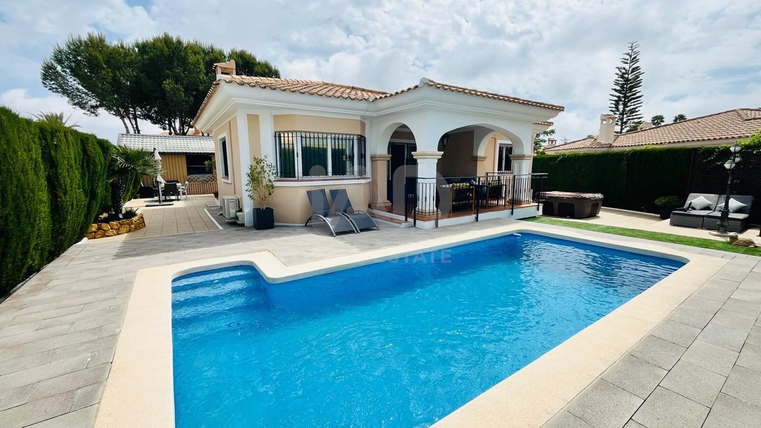 Chalet in Mutxamel, Valencian Community, Spain 4 - 17754208