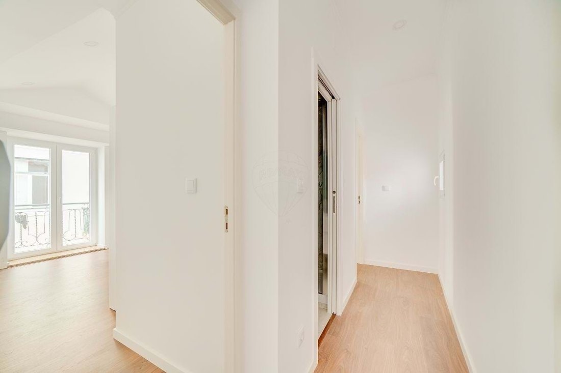 Apartment in Misericordia, Lisbon, Portugal 5 - 15482064
