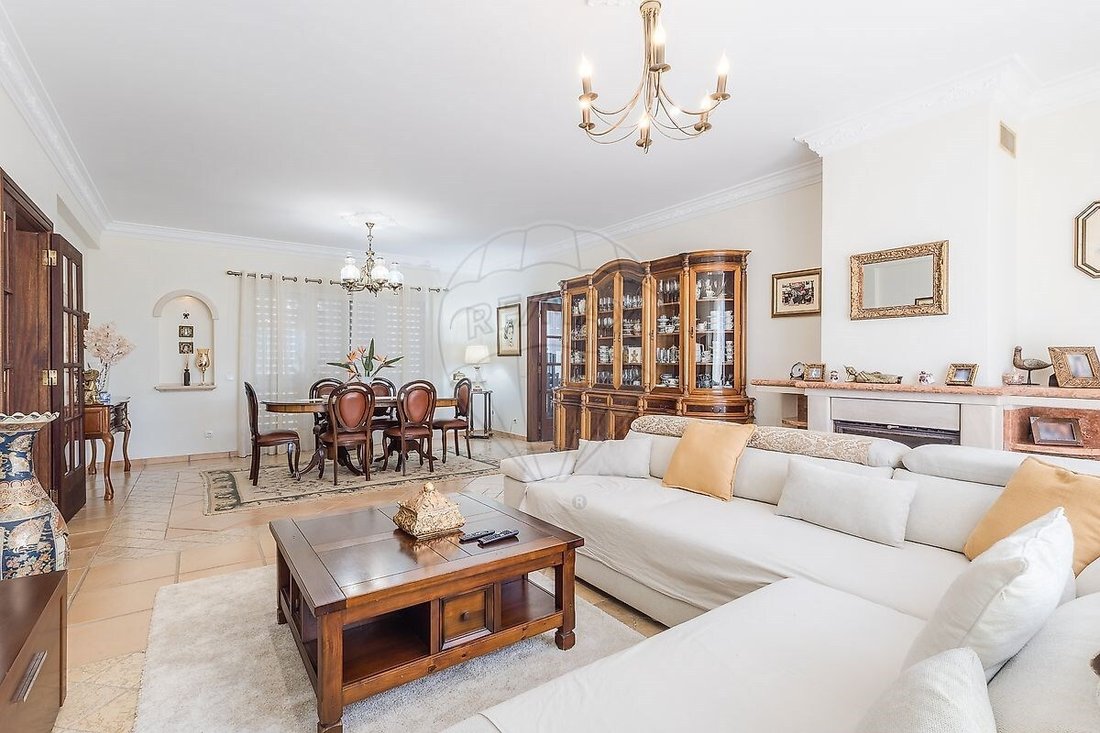 Villa in Faro (Se e Sao Pedro), Algarve, Portugal 1 - 17754307