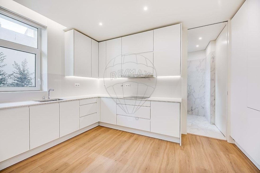 Apartment in Arroios, Lisbon, Portugal 5 - 14954786