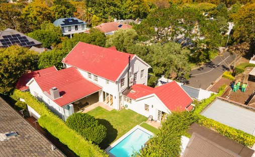 Land in Cape Town, Western Cape, South Africa 1