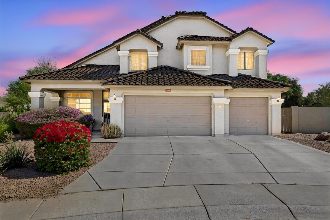 Carefree, Arizona, United States 2 - 17754363