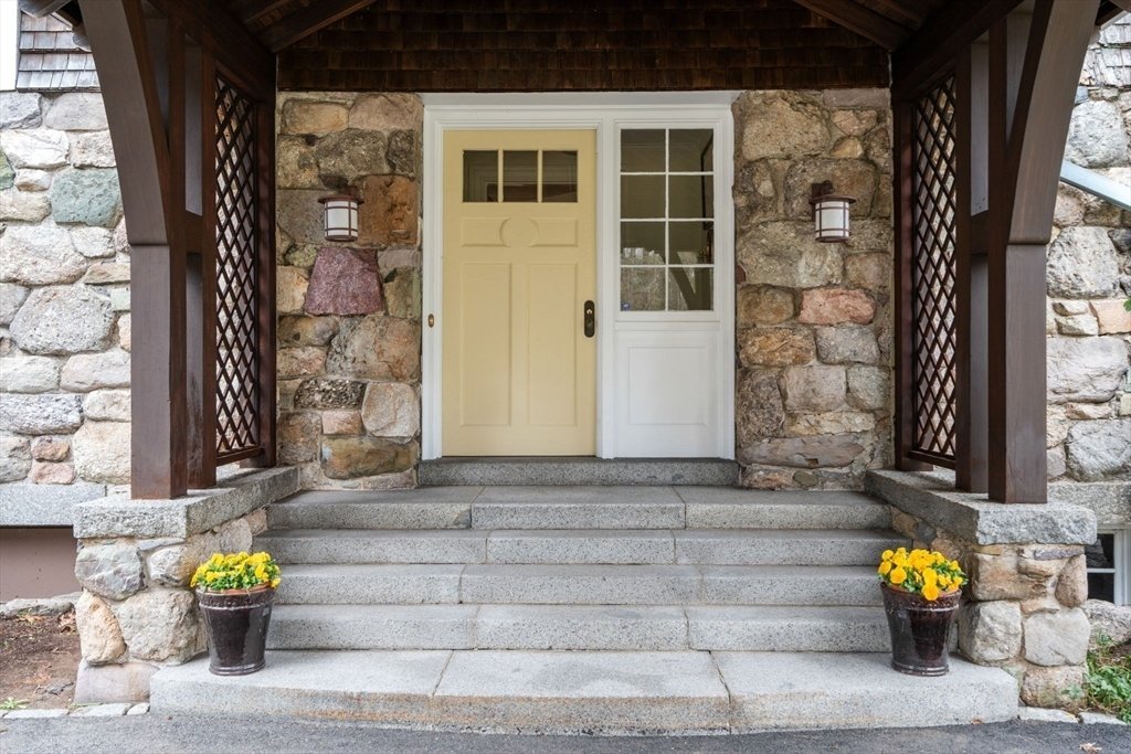 House in Milton, Massachusetts, United States 3 - 17754401