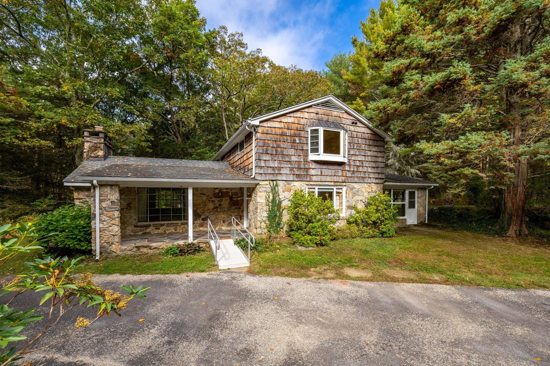 House in Harwinton, Connecticut, United States 1 - 17754463