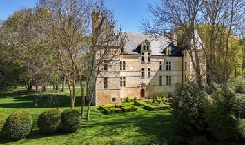 Chateau  en Caen, Normandía, Francia 1