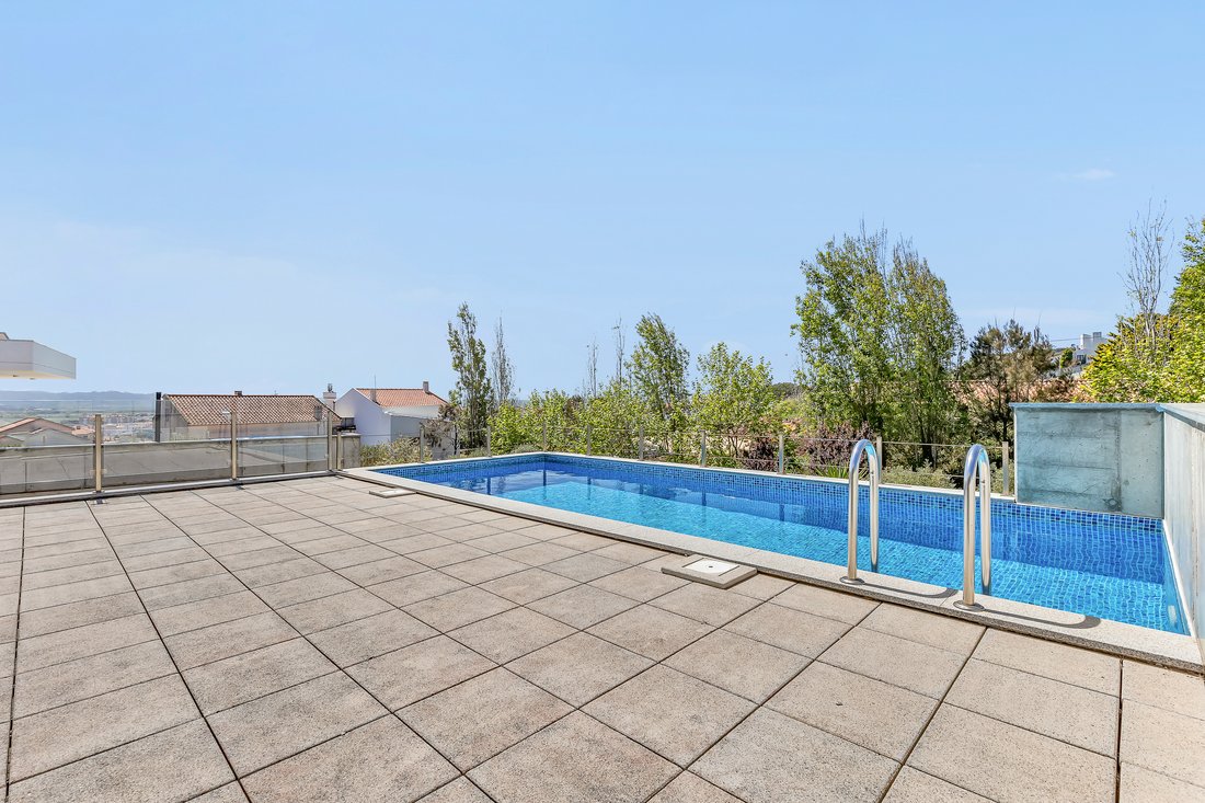 Villa in Sao Martinho do Porto, Leiria District, Portugal 2 - 17754549