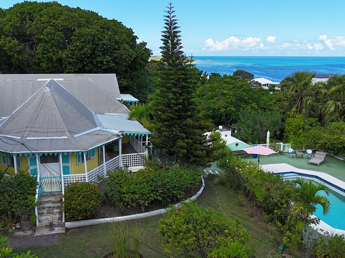 Country House in Cedar Grove, Saint John, Antigua and Barbuda 1 - 17754527