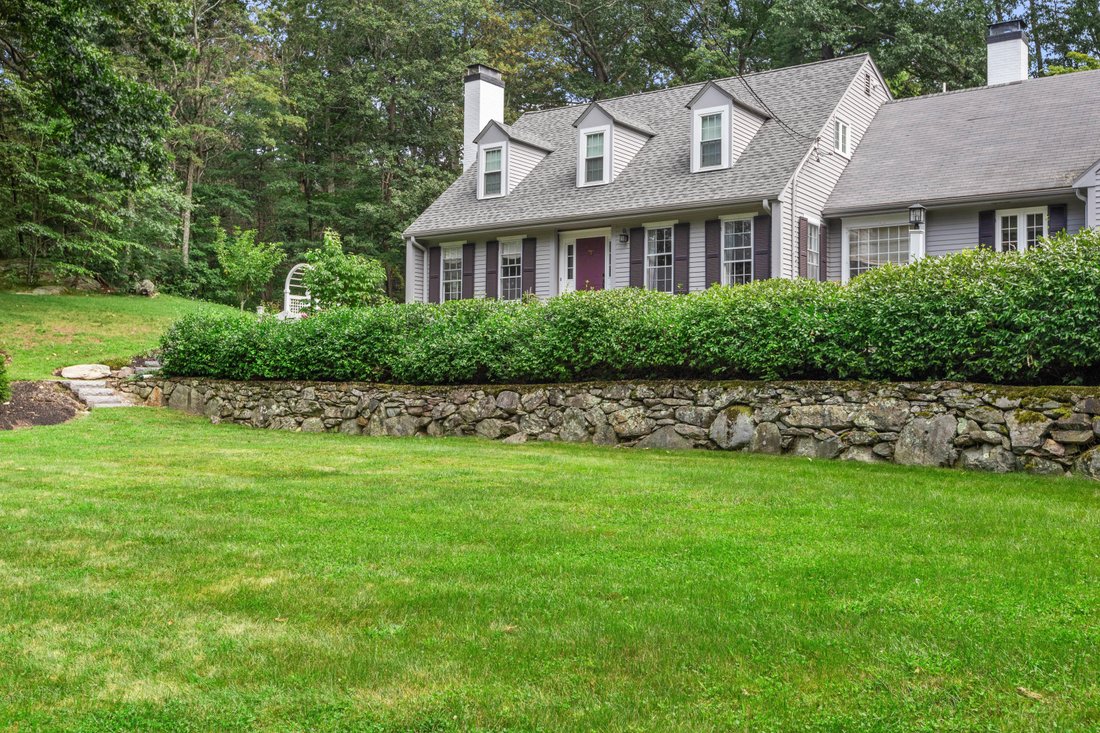 House in Dover, Massachusetts, United States 1 - 17743350