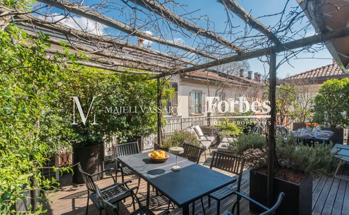 Penthouse in Historic Center, Como, Lombardy 1