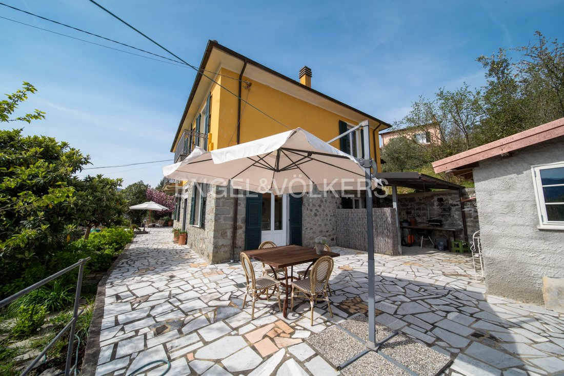 House in Carro, Liguria, Italy 4 - 17762570