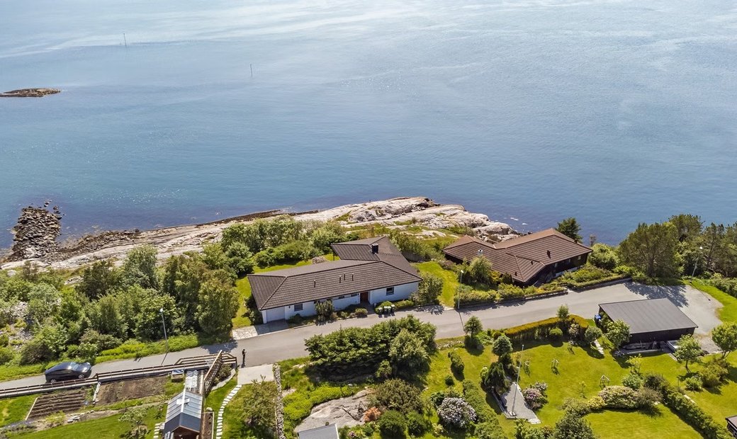 Exclusive Seafront Villa In Norway // In Kristiansund, Møre Og Romsdal ...