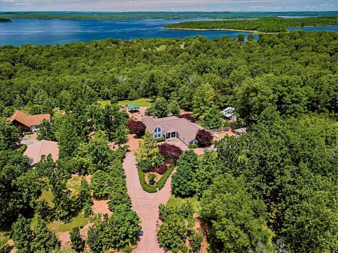 House in Oakland, Arkansas, United States 1 - 15904505