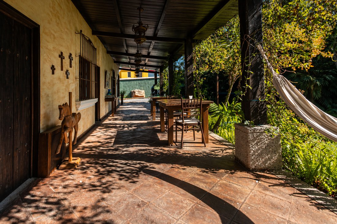 House in Antigua Guatemala, Sacatepéquez Department, Guatemala 3 - 17757341