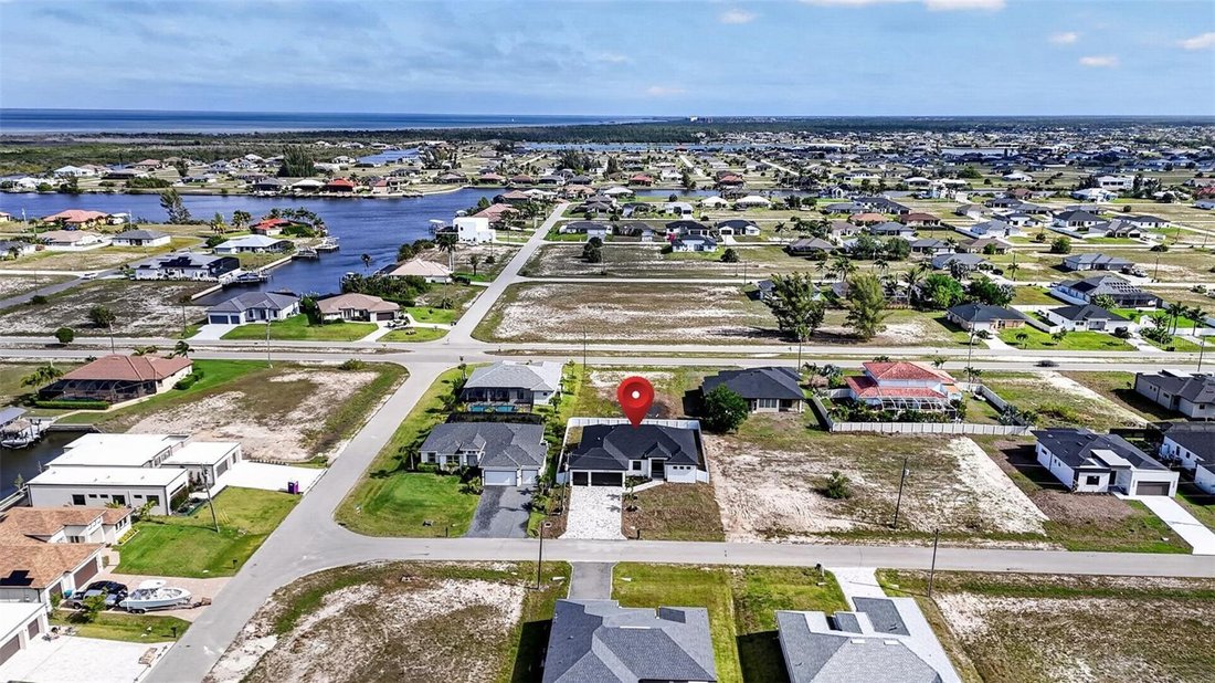 House in Cape Coral, Florida, United States 5 - 17761997