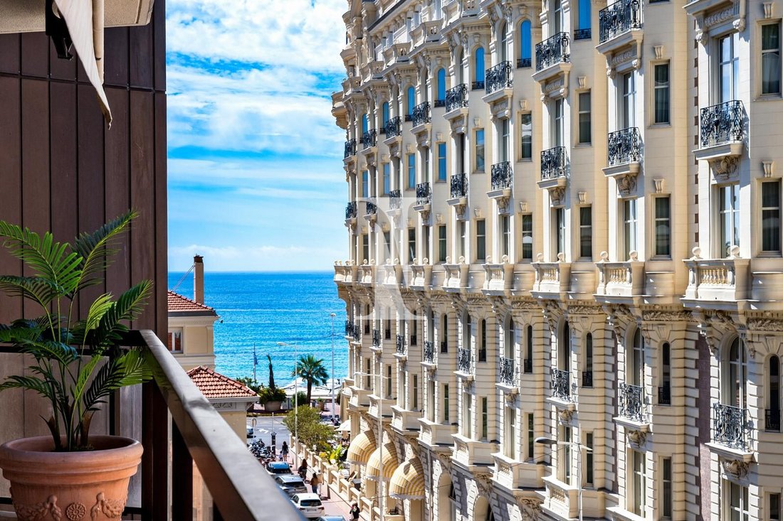 Apartment in Cannes, Provence-Alpes-Côte d'Azur, France 1 - 17761535