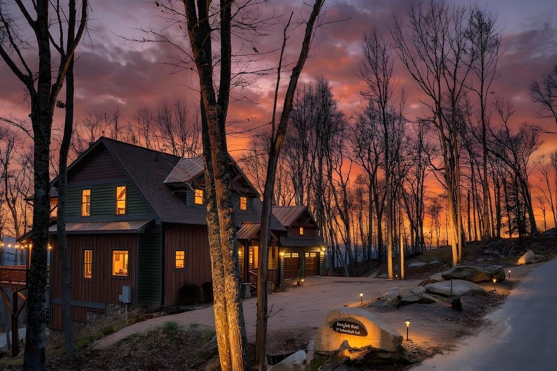 House in Banner Elk, North Carolina, United States 1 - 16776232