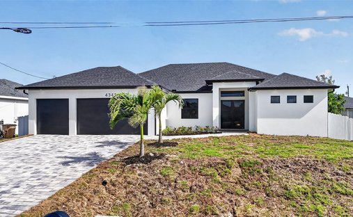 House in Cape Coral, Florida, United States 1