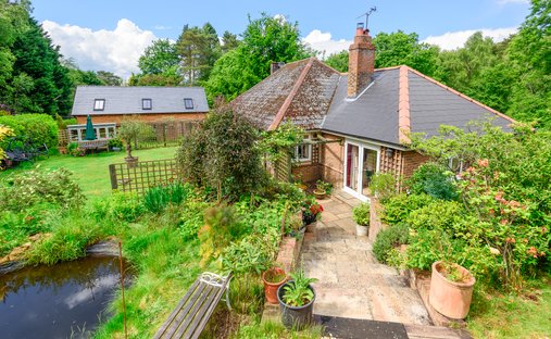 Bungalow in Liss, England 1