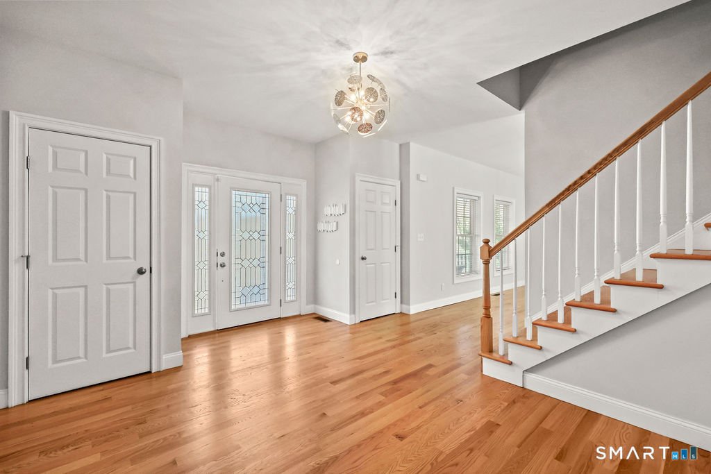 House in Monroe, Connecticut, United States 3 - 17757879