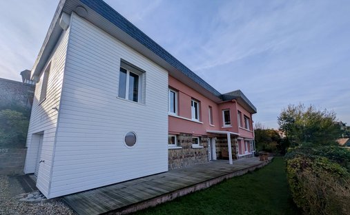 House in Par d'Activités du Talou, Dieppe, France 1