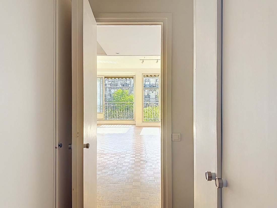 Apartment in La Fourche-Guy Môquet, Paris 17e Arrondissement, Paris 4 - 17756176