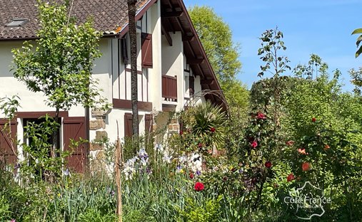 Villa in Salies-de-Bearn, Nouvelle-Aquitaine, France 1