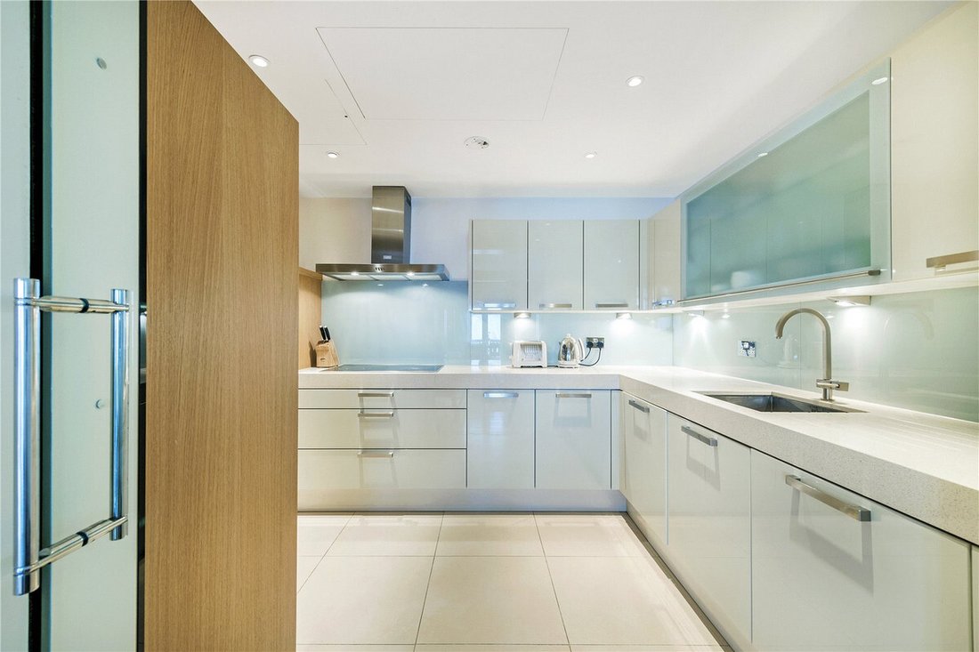 Apartment in Brompton, Kensington And Chelsea, England 5 - 17755220