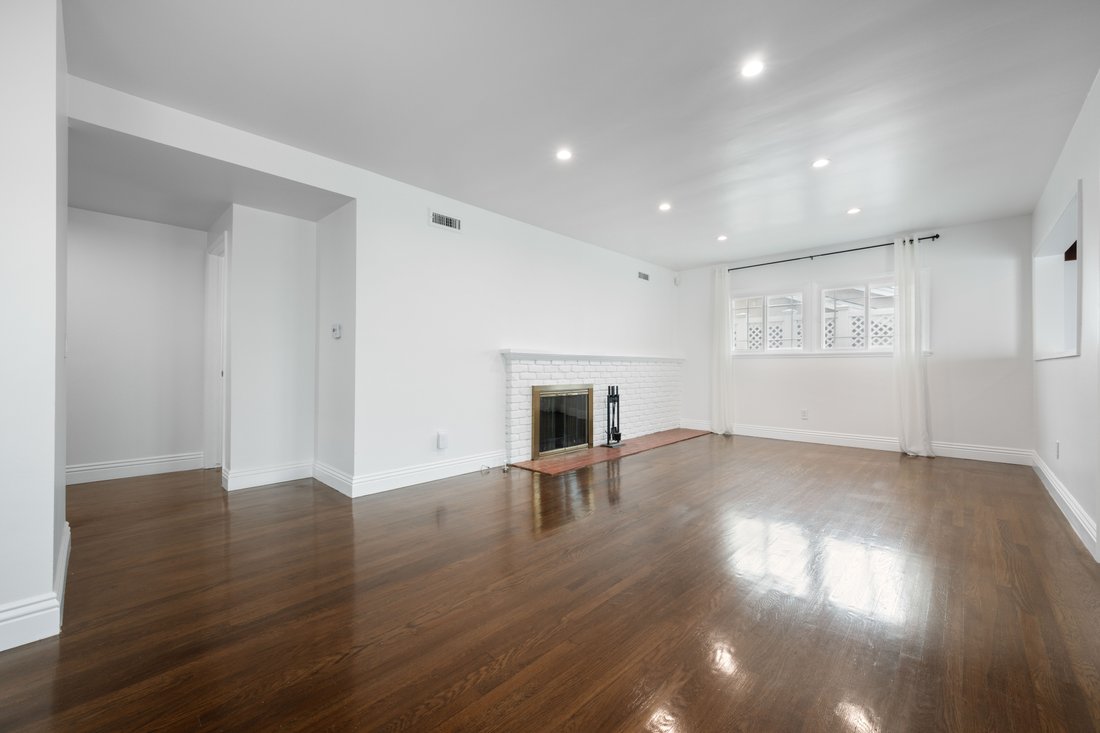House in Inglewood, California, United States 4 - 17756665