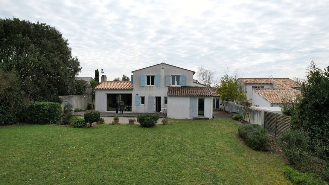 House in Saint-Martin-de-Ré, Nouvelle-Aquitaine, France 4 - 17762642