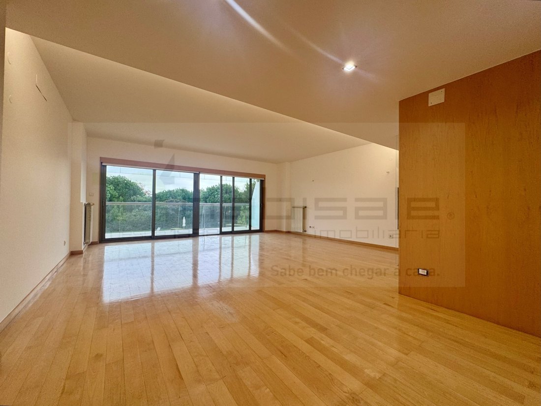 Apartment in Cascais e Estoril, Lisbon, Portugal 1 - 17757068