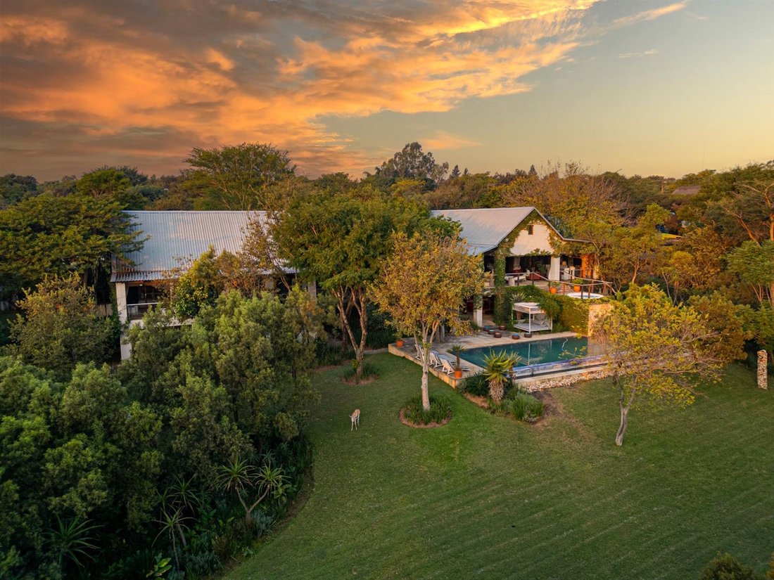House in Lone Hill, Gauteng, South Africa 1 - 17760076