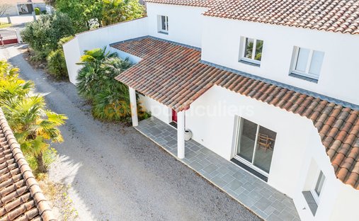 Villa à Centre Ville, Saint-Hilaire-de-Riez, France 1
