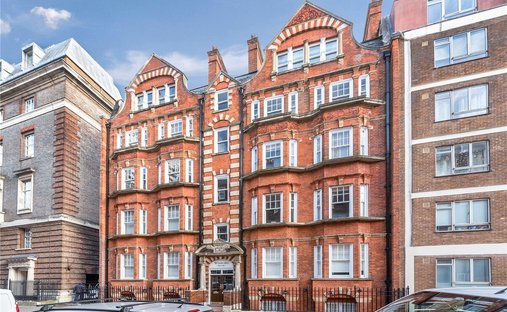 Apartment in Marylebone, Westminster, England 1