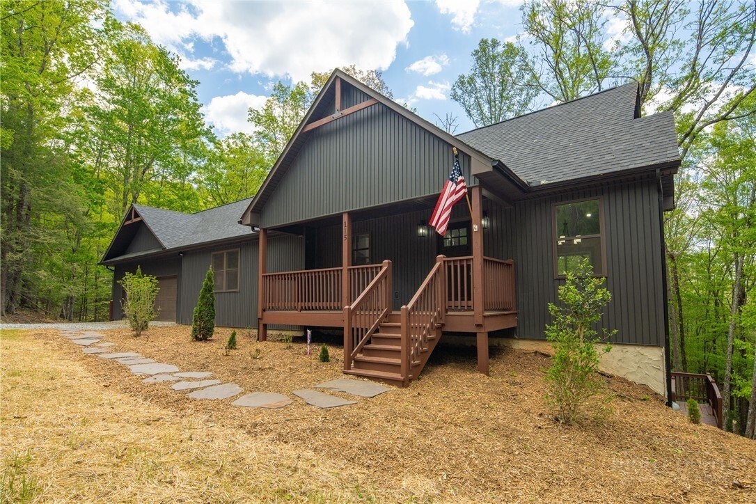House in Purlear, North Carolina, United States 1 - 17758819