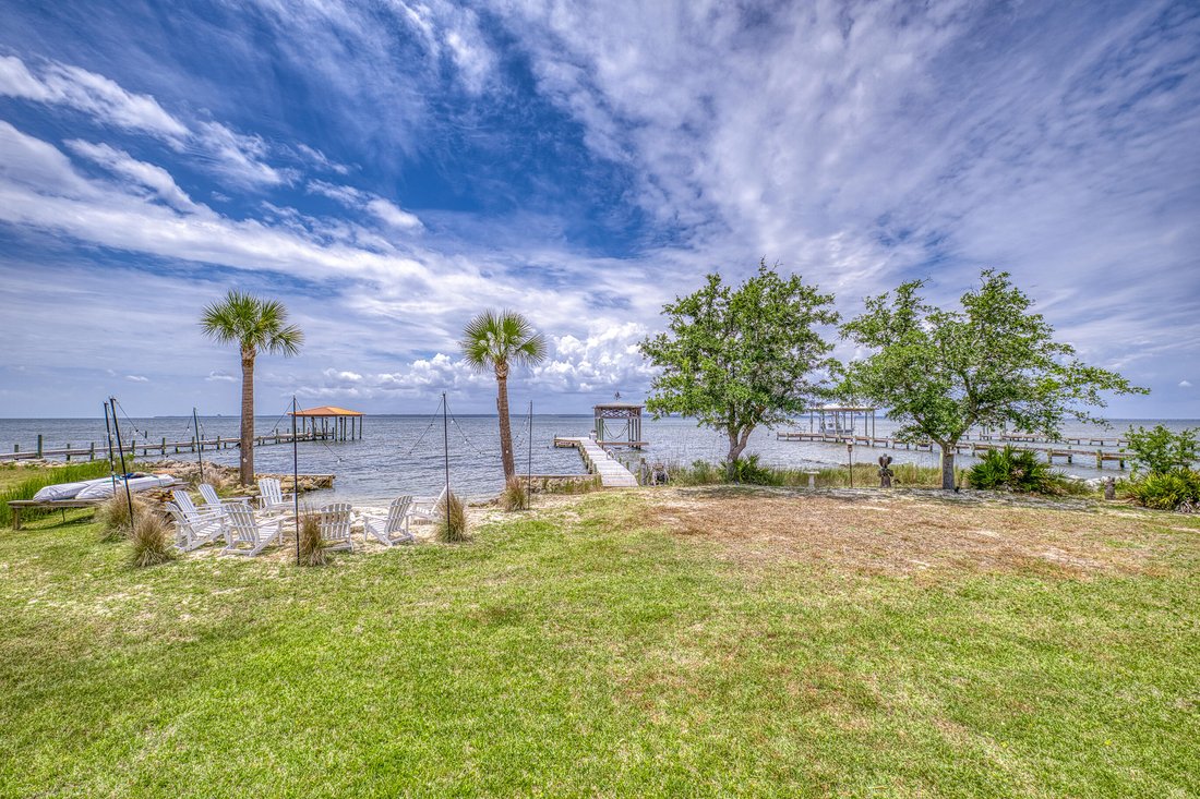 House in Milton, Florida, United States 4 - 17760517